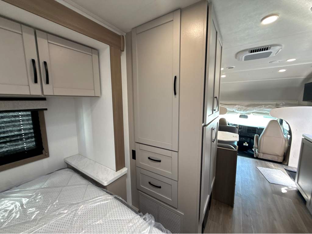 2027 ENTEGRA COACH ODYSSEY SE 22C - Image 22