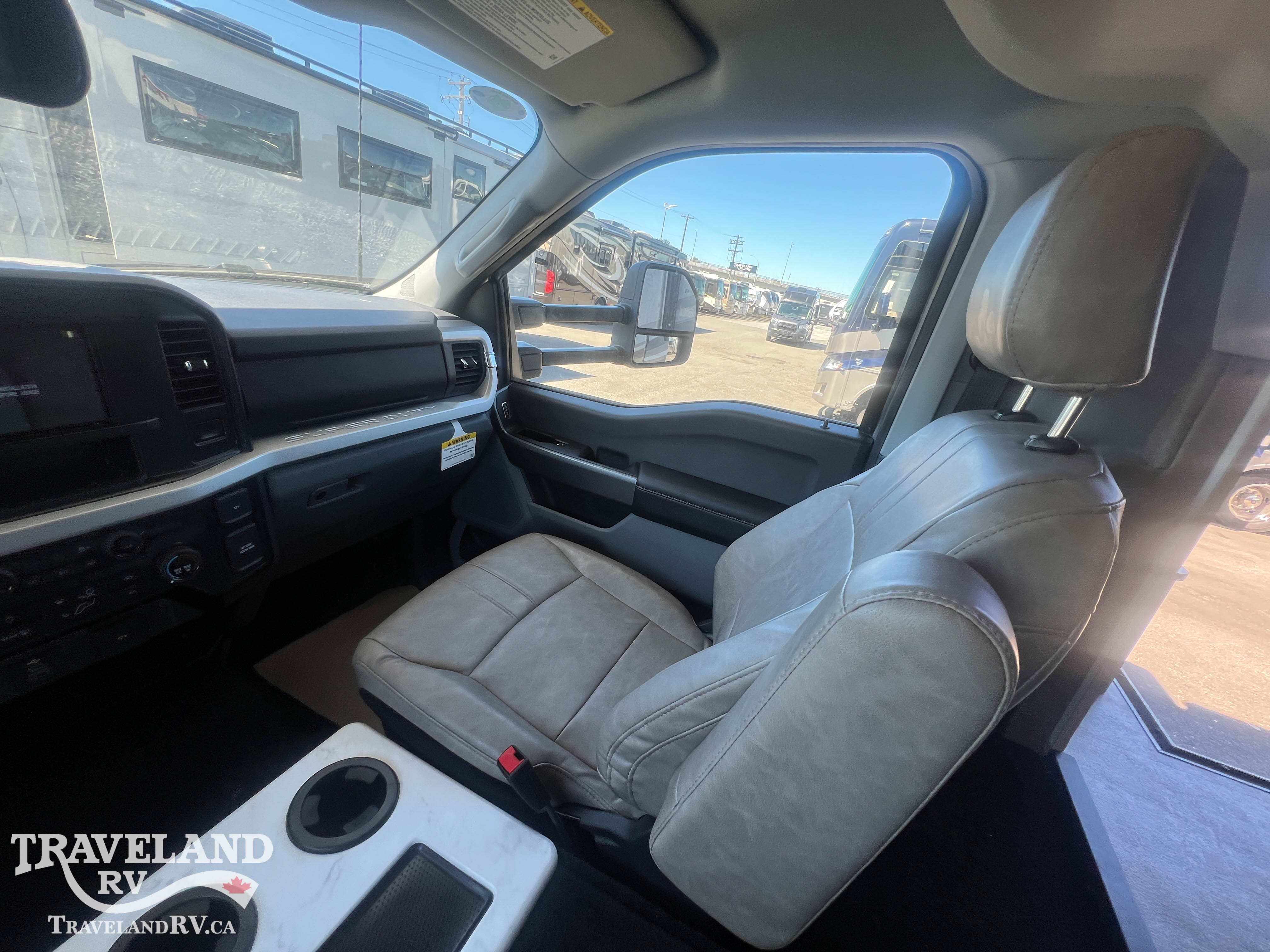 2027 Entegra Coach ESTEEM XL 32U - Image 11