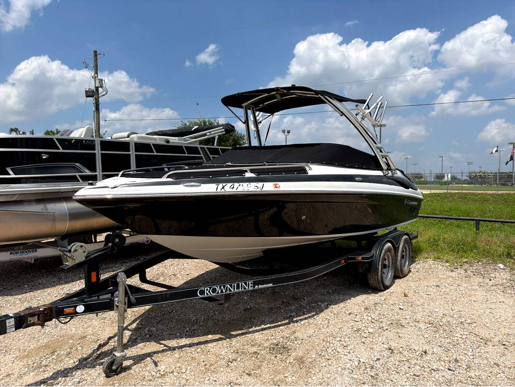 2011 CROWNLINE 2011 21SS - Image 1