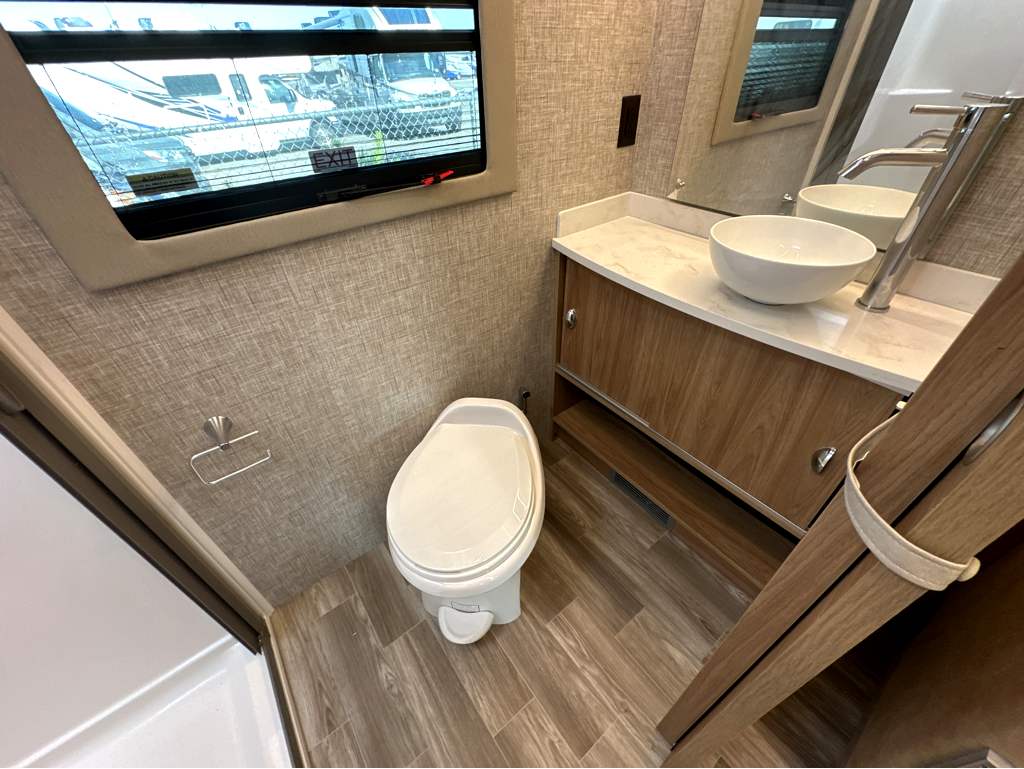 2026 TIFFIN WAYFARER 25 XRW - Image 30