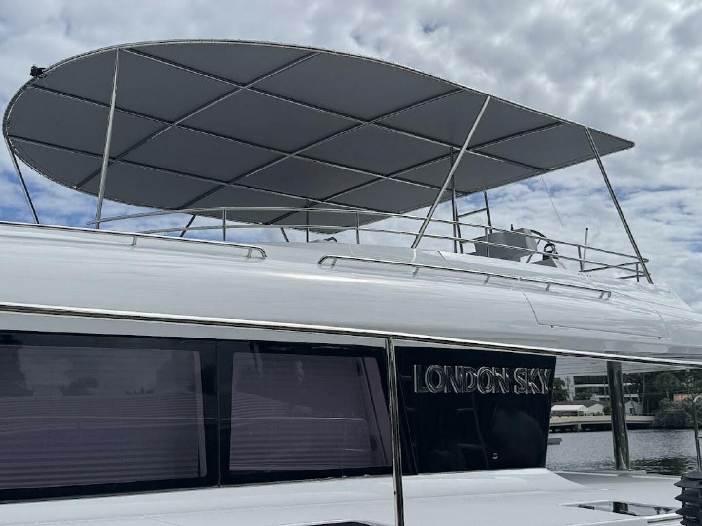 2015 Lagoon - Image 20