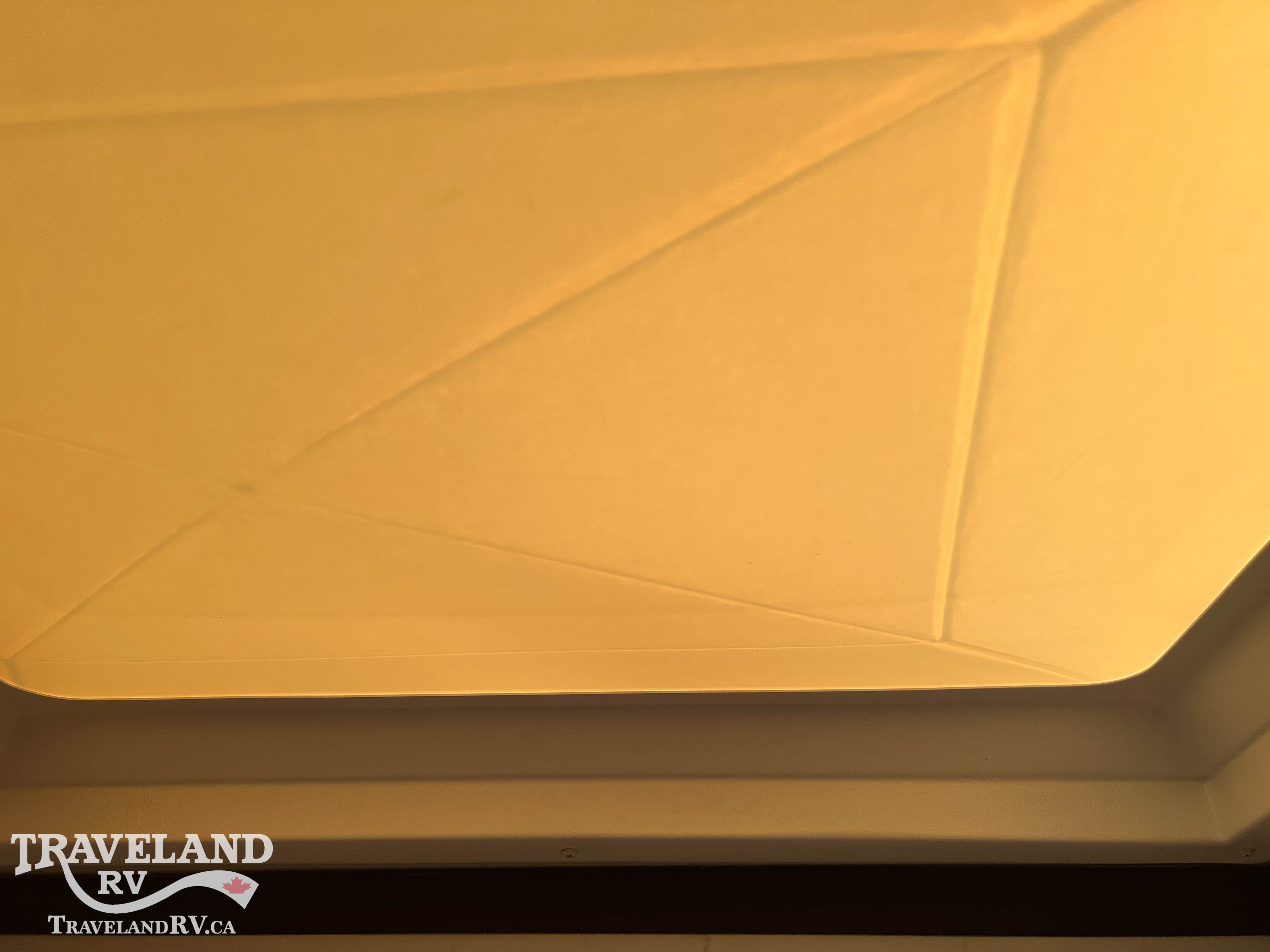 2027 Highland Ridge Roamer Light Duty 28DBSS - Image 32