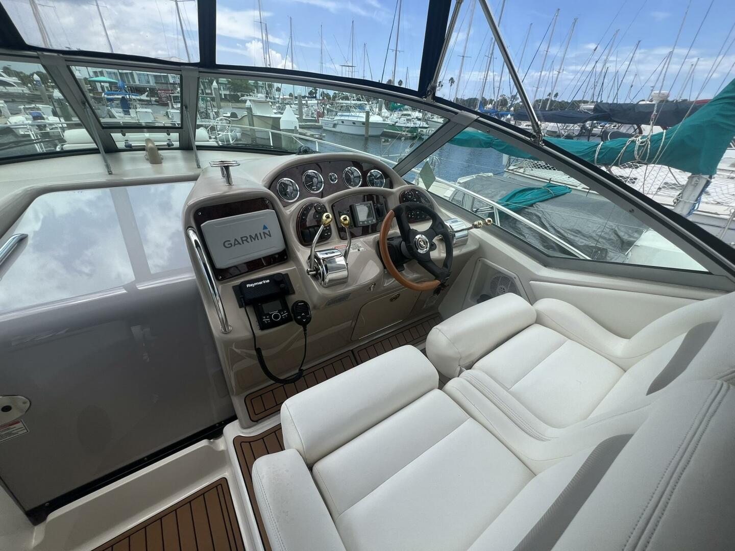 2003 Sea Ray 320 Sundancer - Image 29