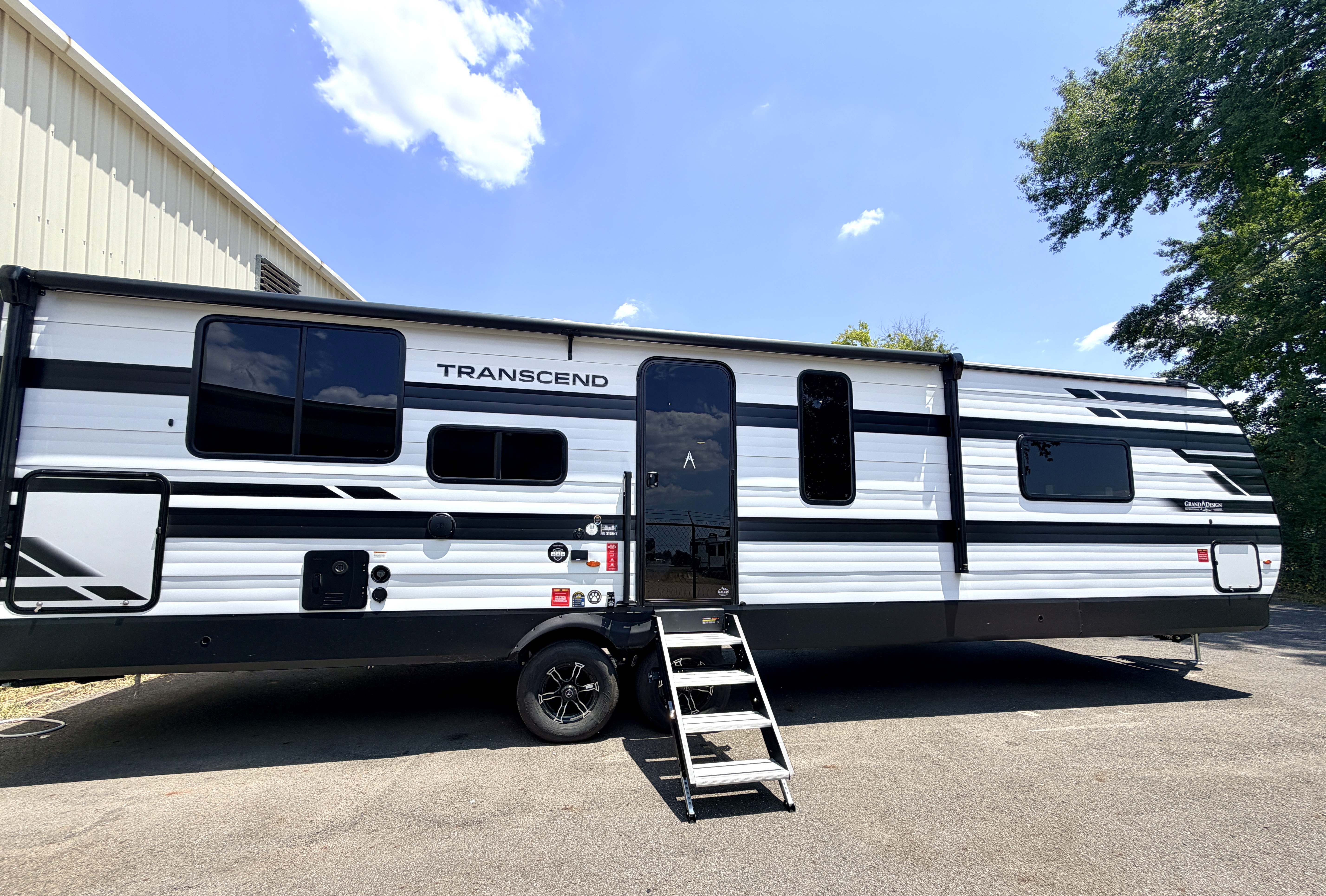 2027 Grand Design Transcend 315RKT - Image 7