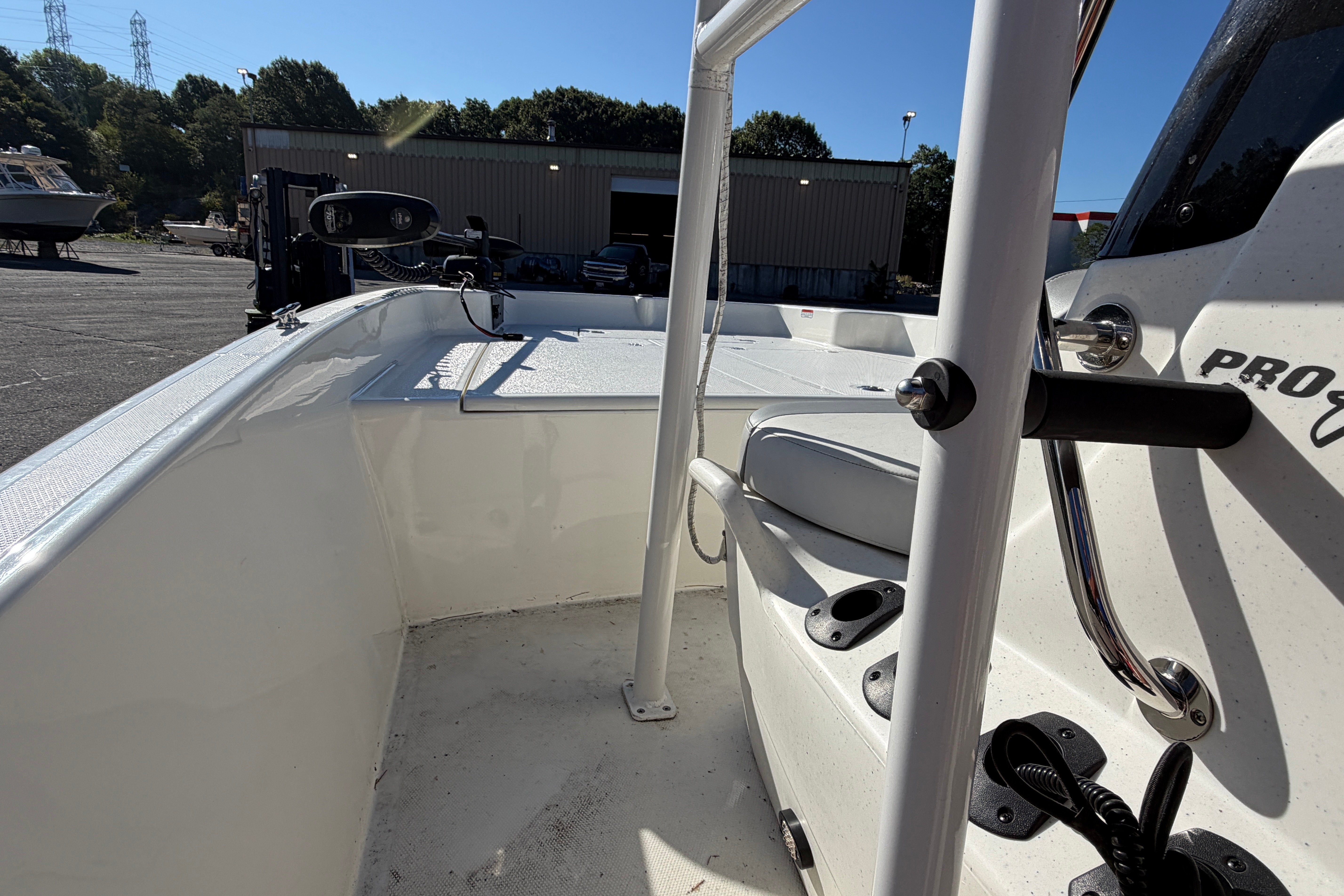 2019 Mako Pro Skiff 17 CC - Image 18