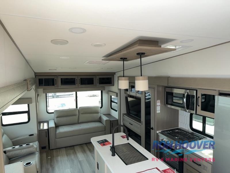2026 GRAND DESIGN 337RLS - Image 29