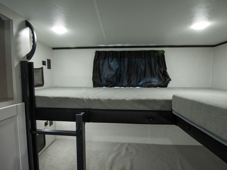 2026 Jayco Jay Feather 29QBH - Image 18