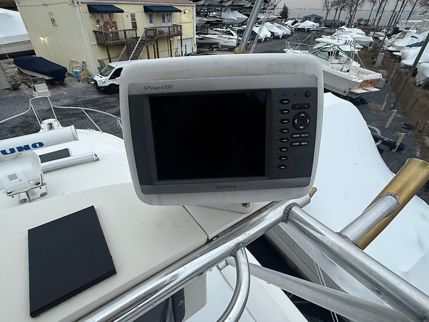 2003 Pursuit - Image 28