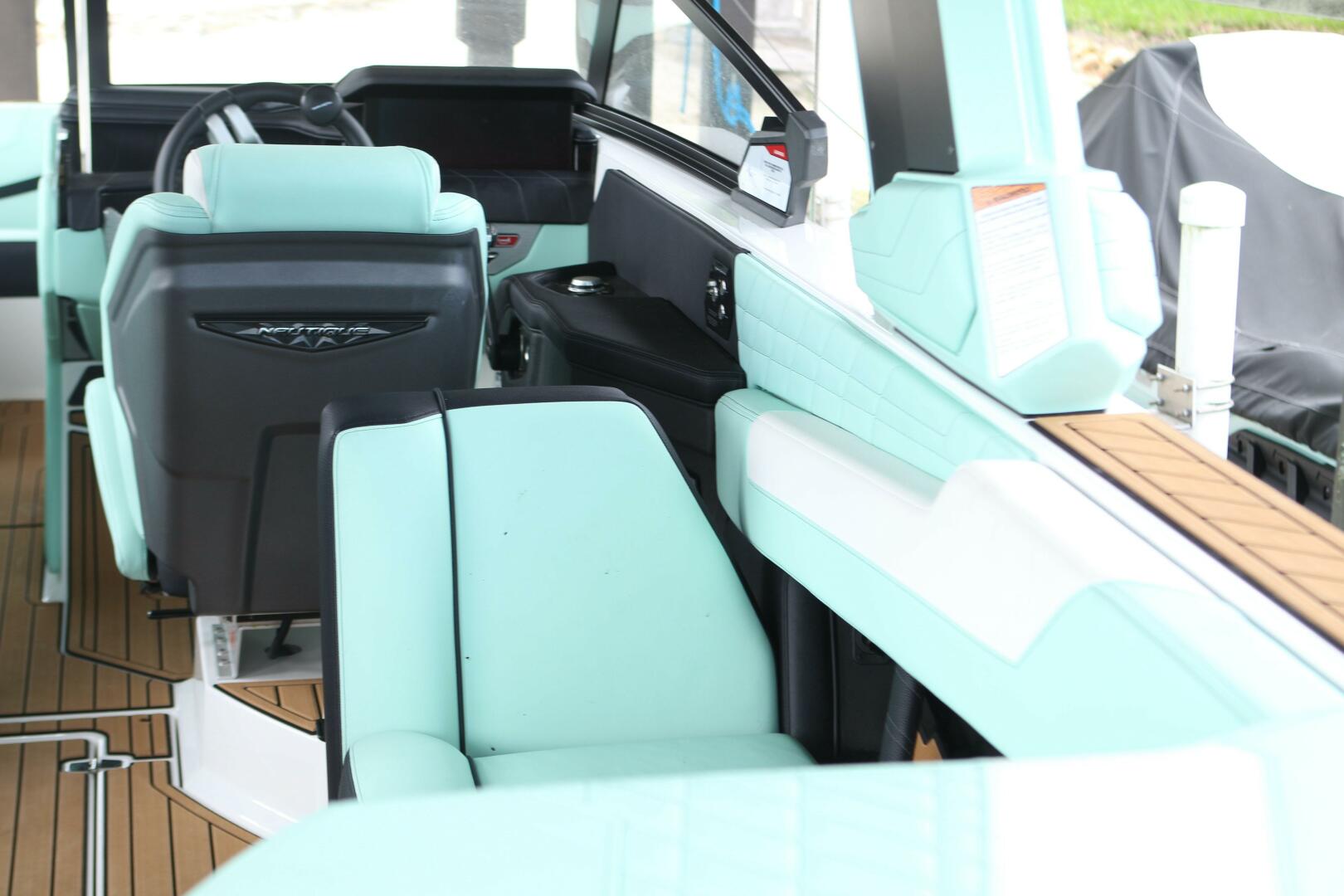 2024 Nautique Super Air Nautique G23 Coastal Edition Base - Image 26