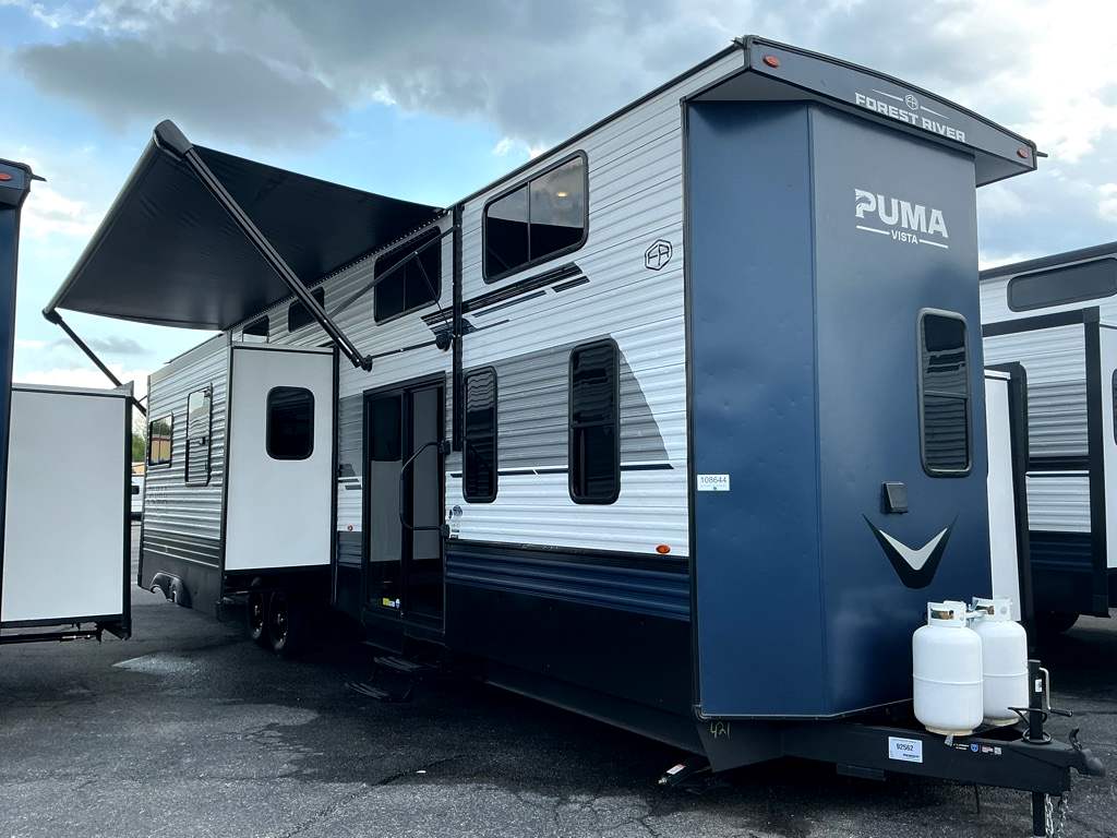 2026 PALOMINO 421LFT - Image 1