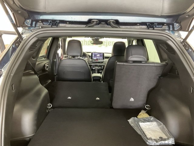 2026 Jeep Compass Latitude Altitude 4x4 - Image 26