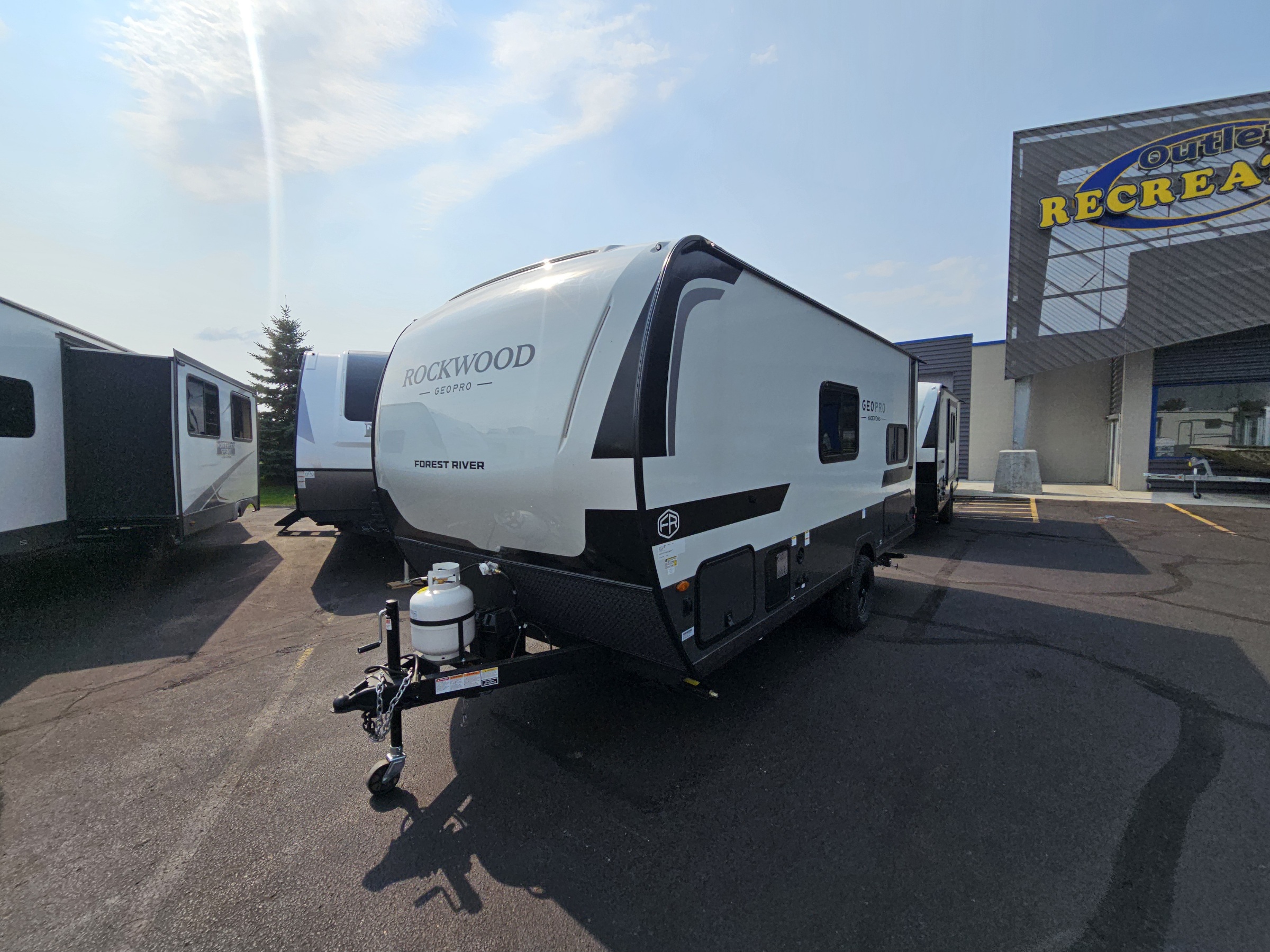 2027 ROCKWOOD GEO-PRO 17BLE - Image 3