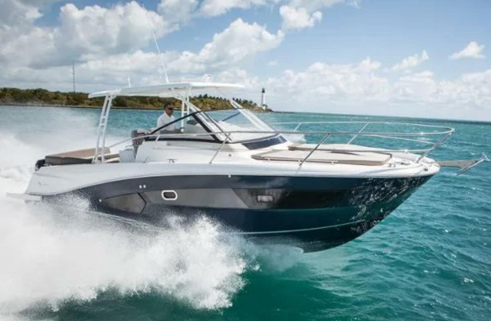 2019 Jeanneau 10.5 - Image 2