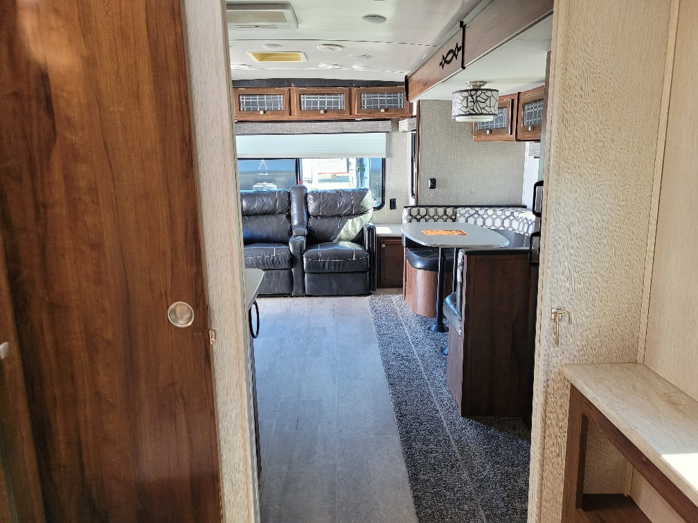 2019 Heartland Wilderness WD 2500 RL - Image 15