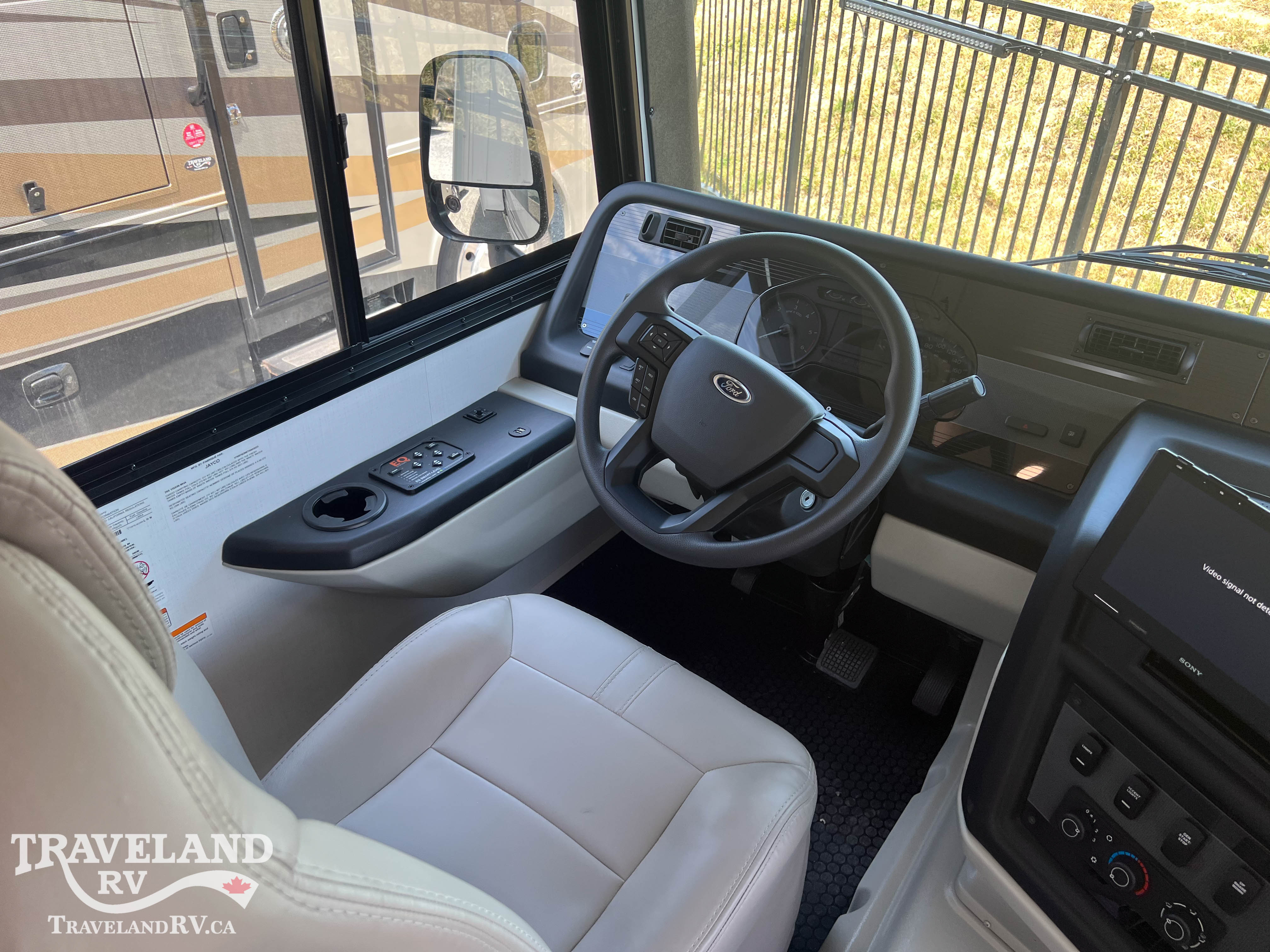 2027 Entegra Coach Vision 29S - Image 9