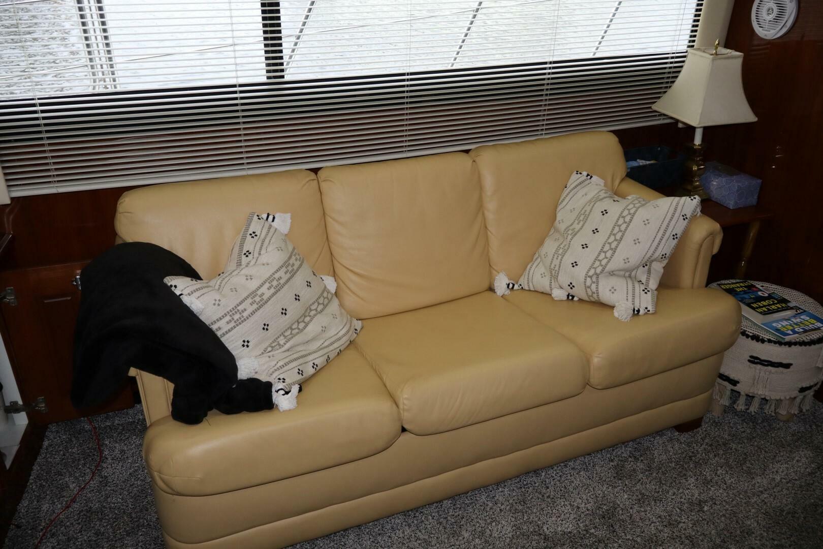 2006 Bluewater Yachts 5200 - Image 26