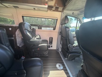 2016 AIRSTREAM INTERSTATE EXT LOUNGE - Image 19