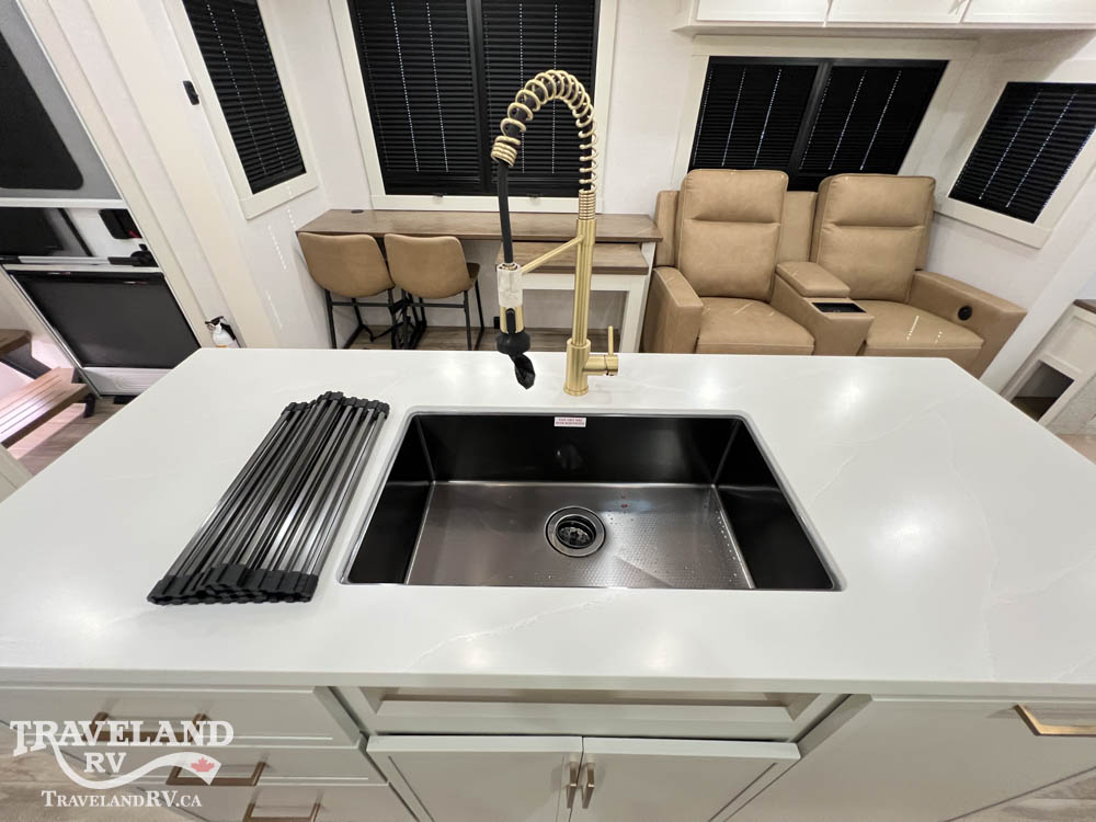 2027 Brinkley RV Model Z 2900 - Image 22