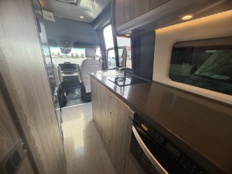 2027 AIRSTREAM INTERSTATE 24GTX - Image 25