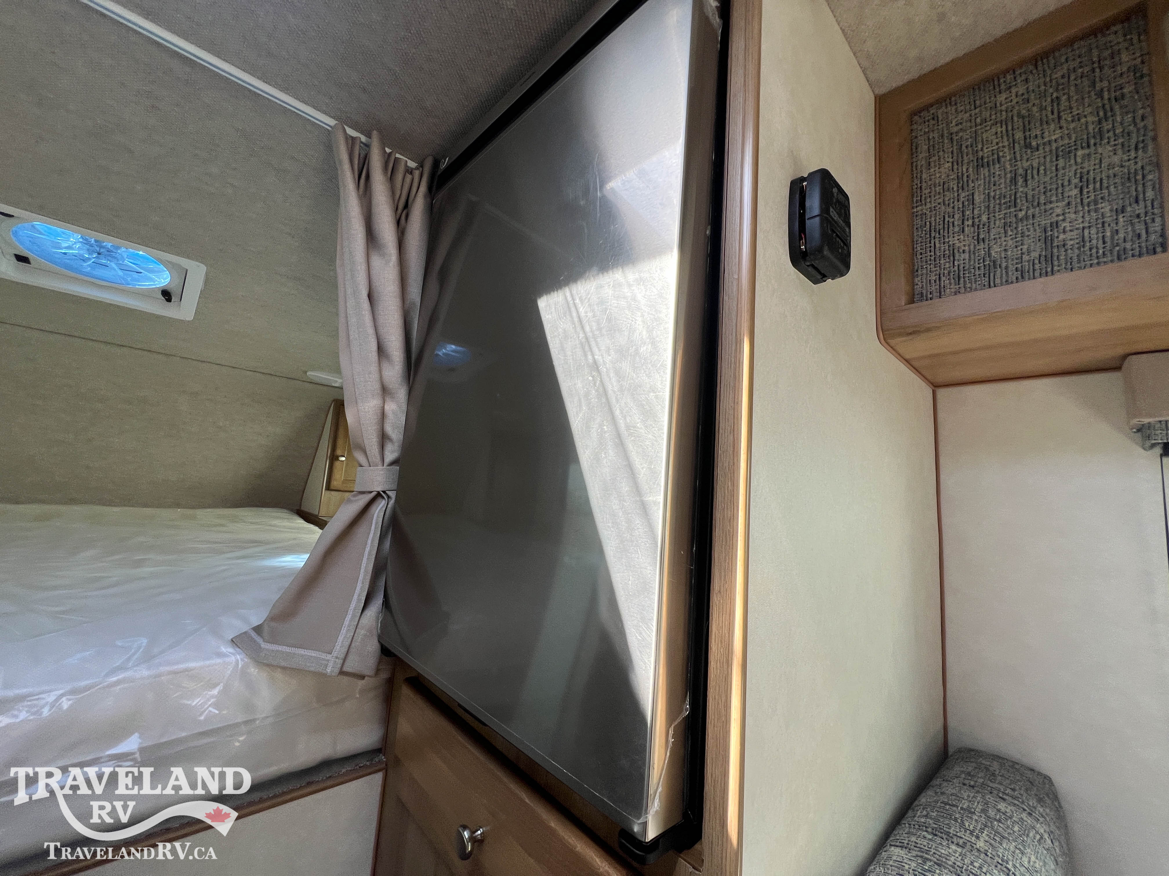 2027 Westland RV TRAVELAIRE 80W - Image 13