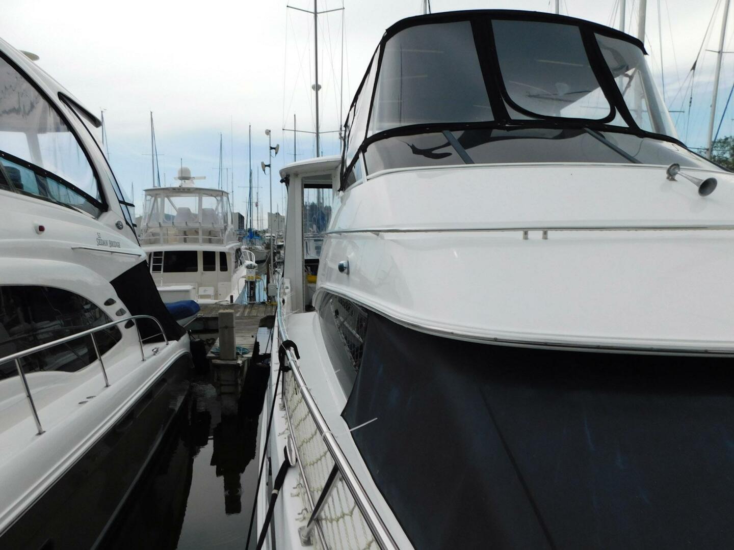 2003 Carver 44 CPMY - Image 15