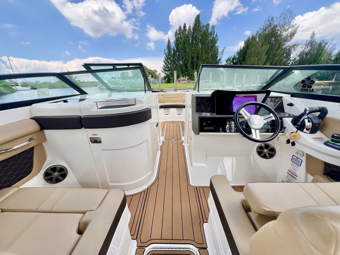 2019 Sea Ray SDX 290 OB - Image 22