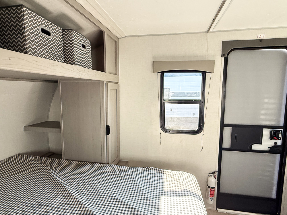 2025 COACHMEN 25QBH - Image 25