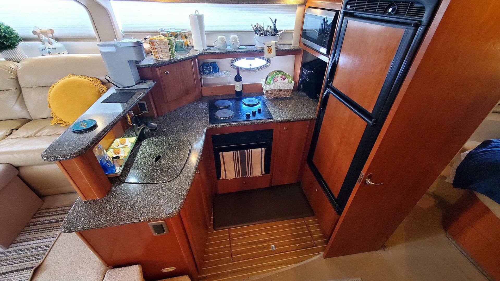 2004 Meridian 408 - Image 15