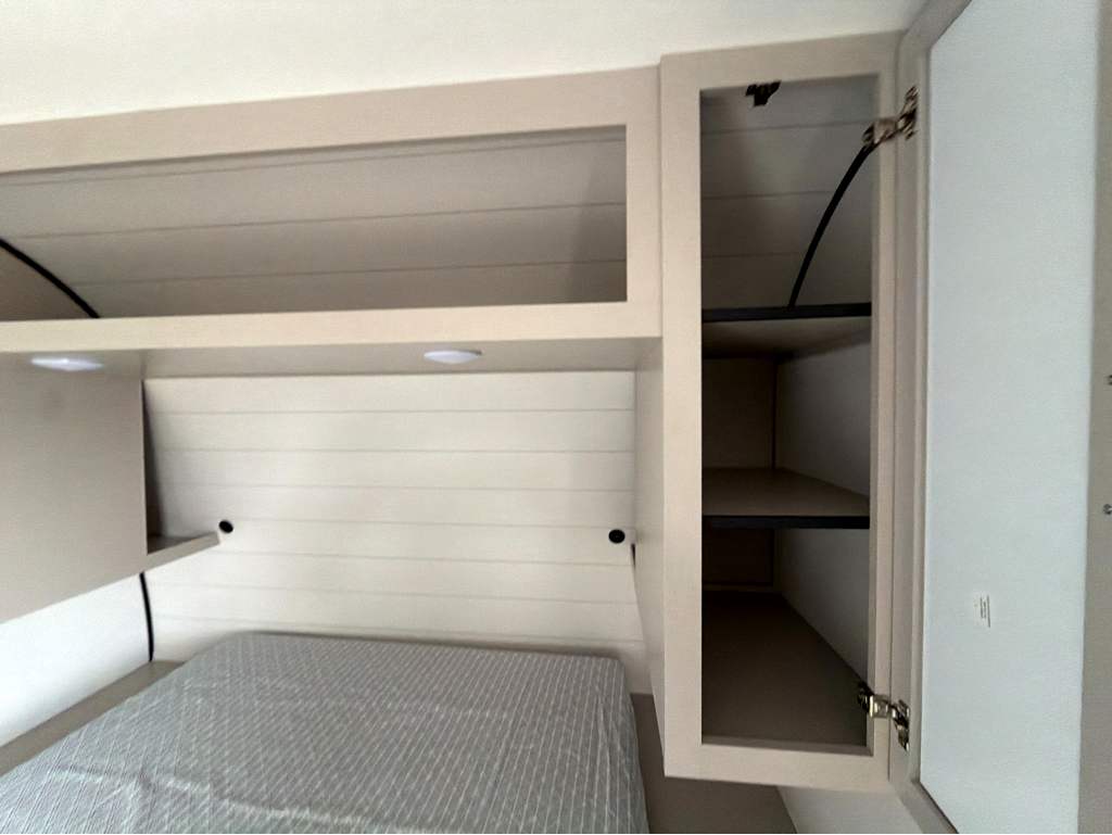 2027 Jayco Jay Flight SLX 210QB - Image 23