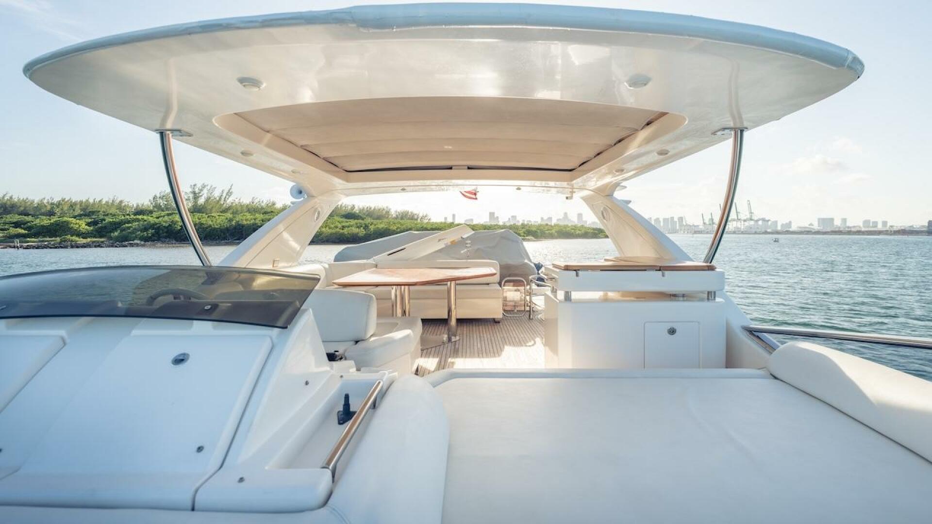 2012 Azimut Evolution - Image 35