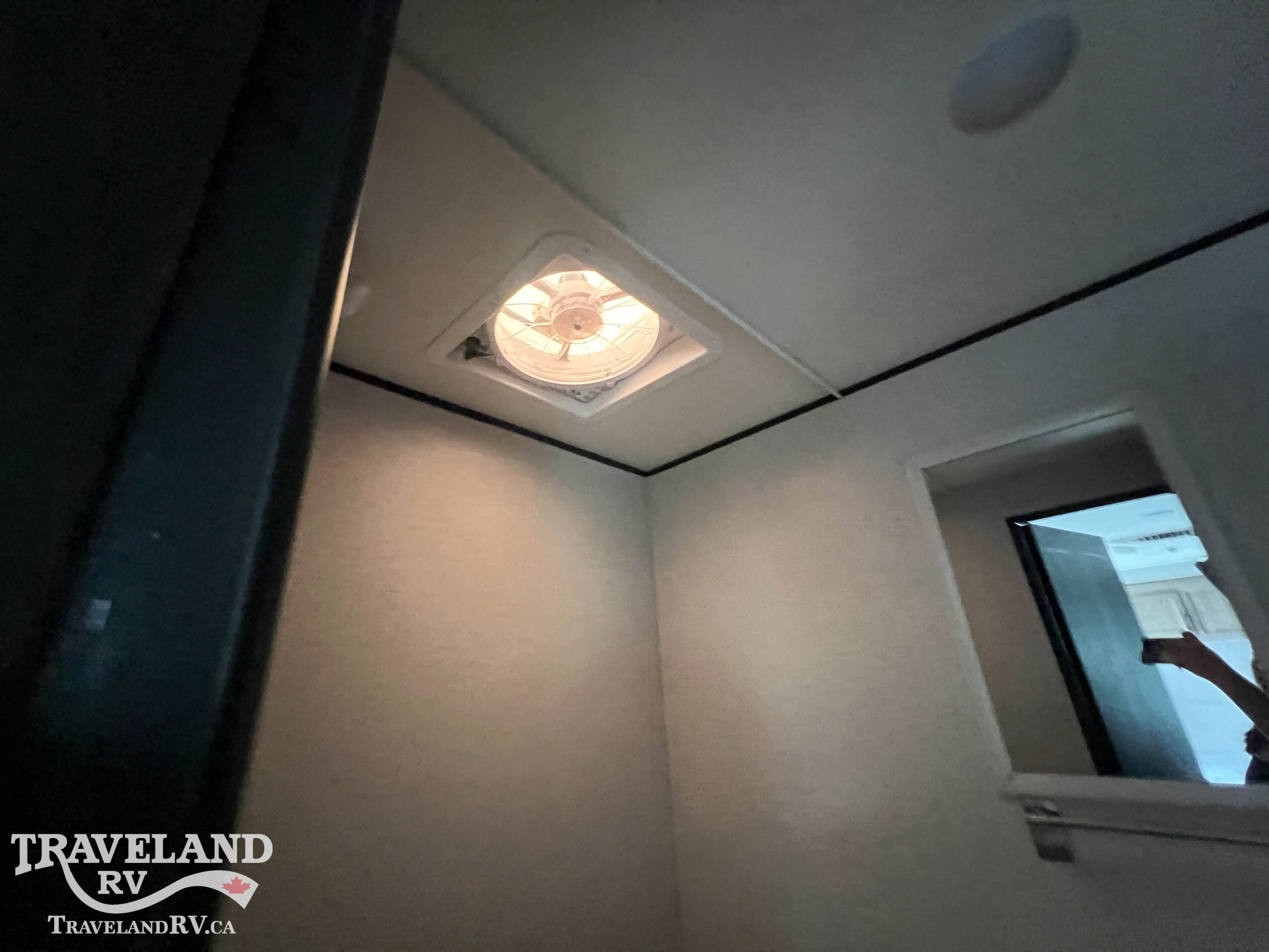 2022 Highland Ridge Open Range Conventional 180BHSW - Image 18