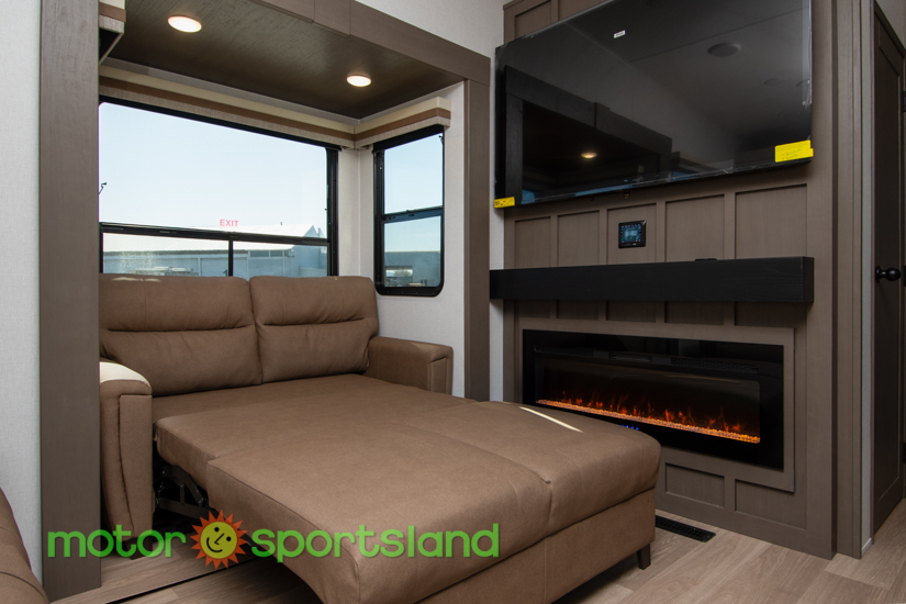 2026 Forest River Blackthorn 3750LK - Image 39