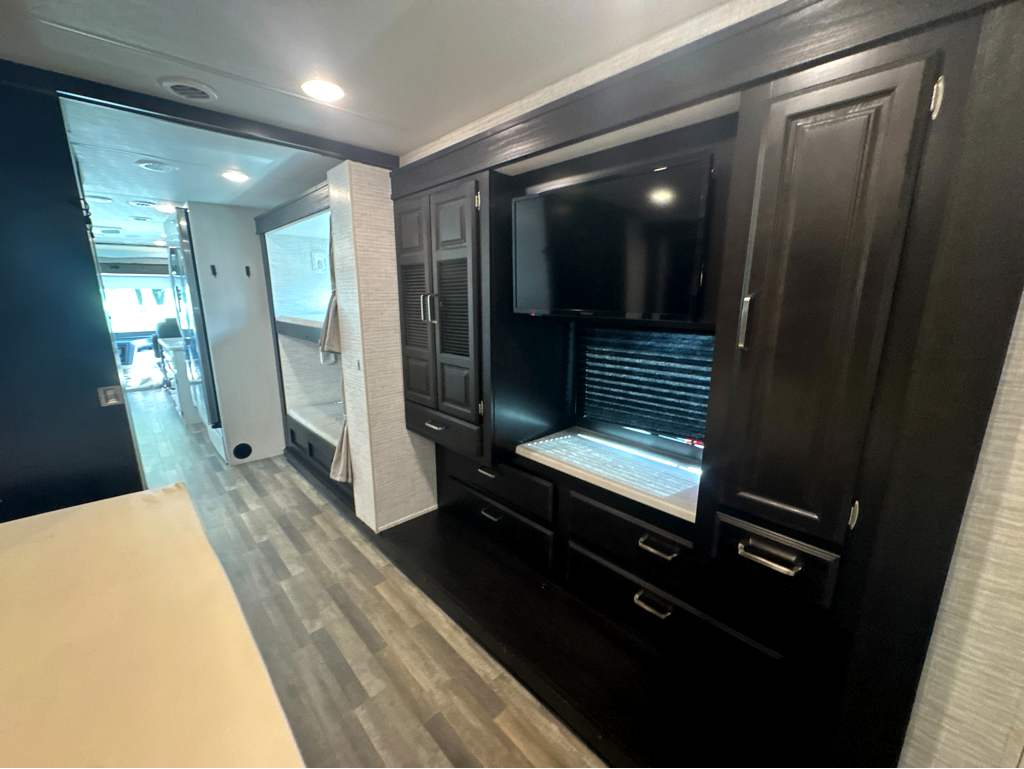 2024 ENTEGRA COACH VISION XL 36A - Image 21