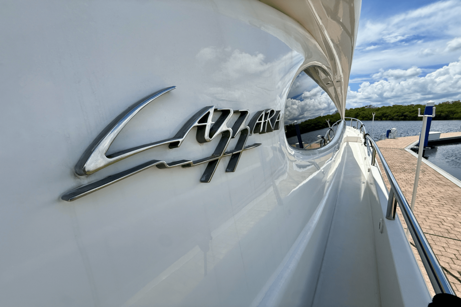 2005 68 FLYBRIDGE - Image 9