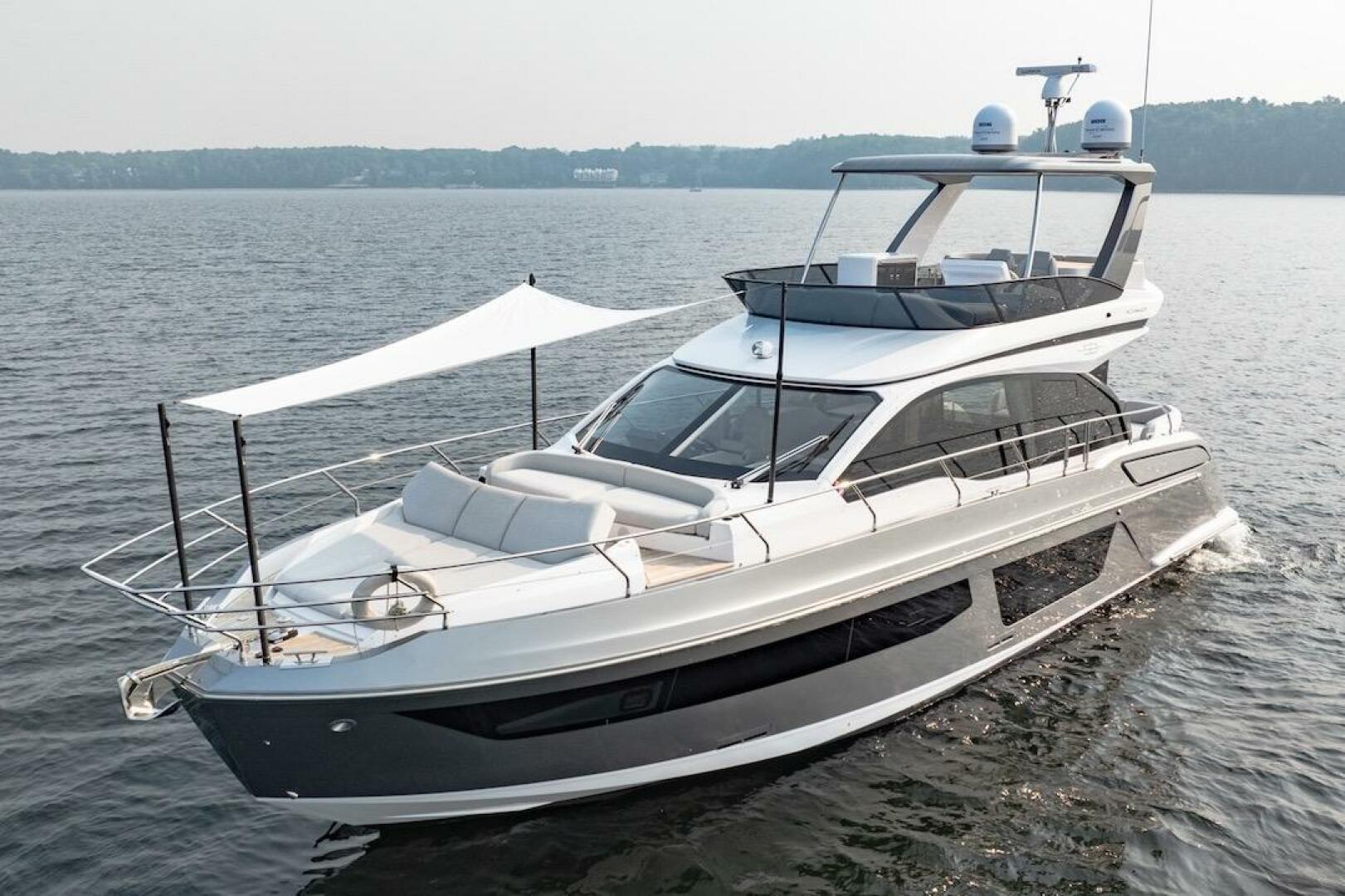 2023 Azimut Fly 53 - Image 10