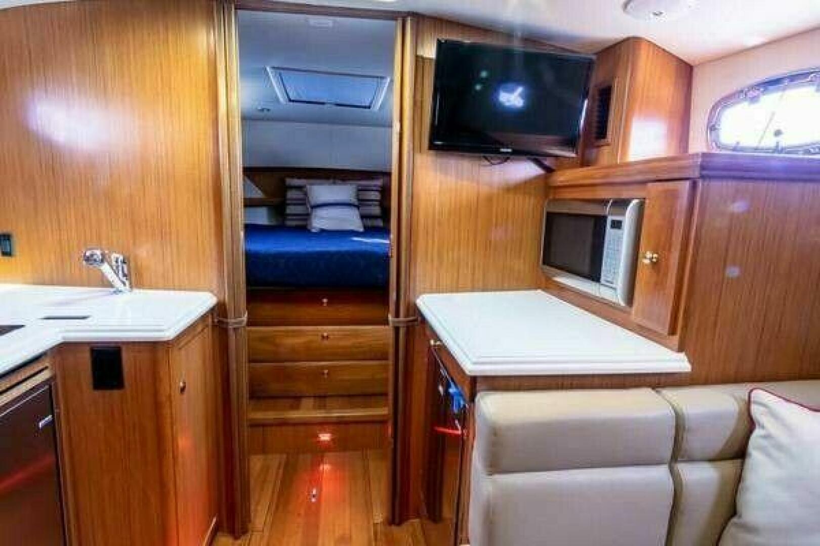 2016 Mainship M34 Pilot - Image 14
