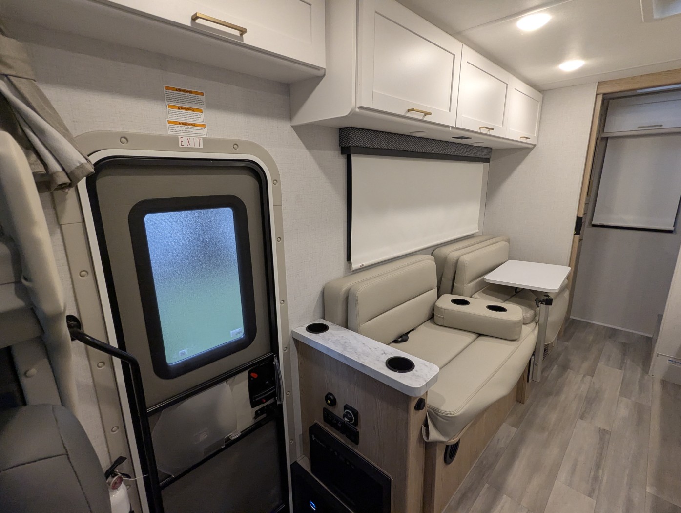 2026 Thor Motor Coach Four Winds 19X - Image 11