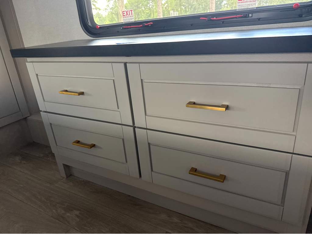 2027 JAYCO NORTH POINT 391TBBH - Image 27