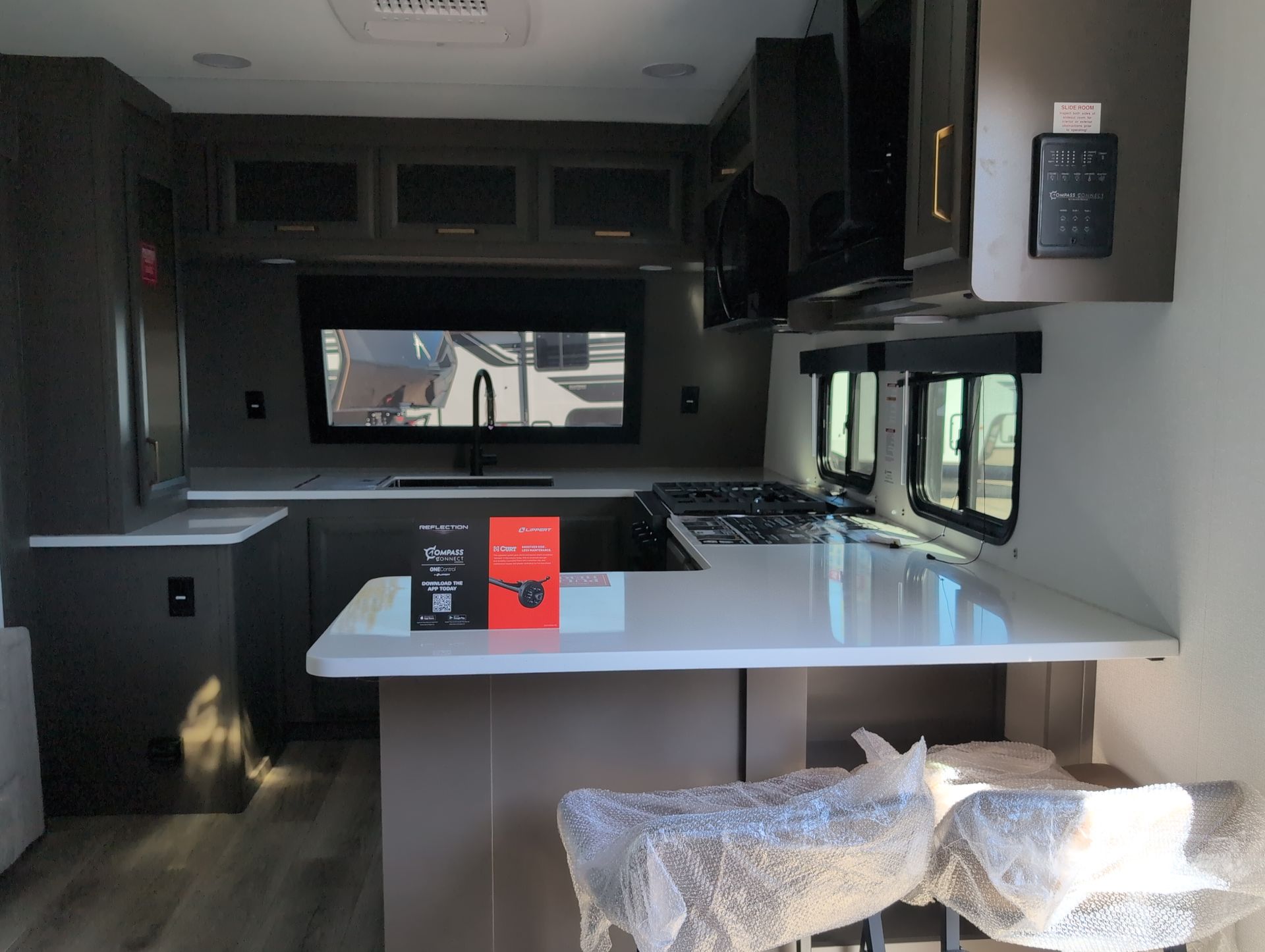2027 Grand Design Reflection Travel Trailer 322FKTS - Image 23