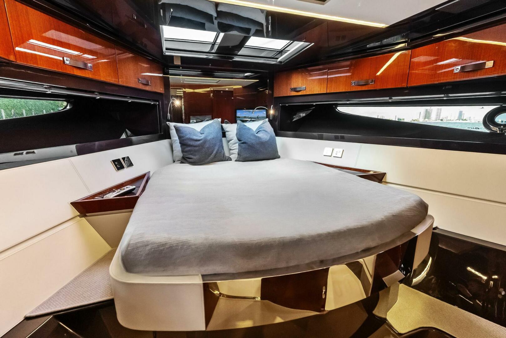 2021 Riva 56' Rivale - Image 47
