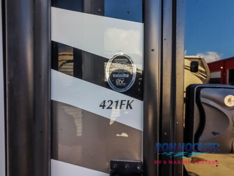 2024 FOREST RIVER 421FK - Image 23