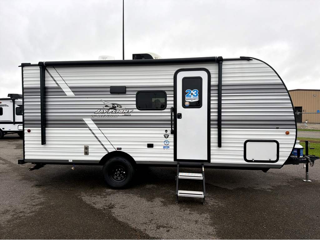 2027 JAYCO JAY FLIGHT 175BH - Image 2