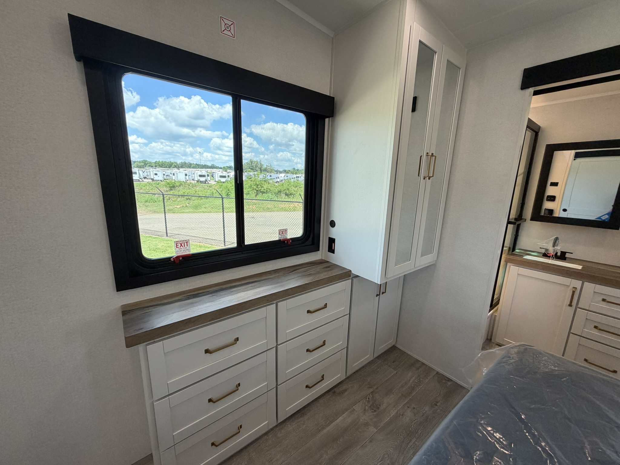 2027 JAYCO EAGLE 367TBTS - Image 30