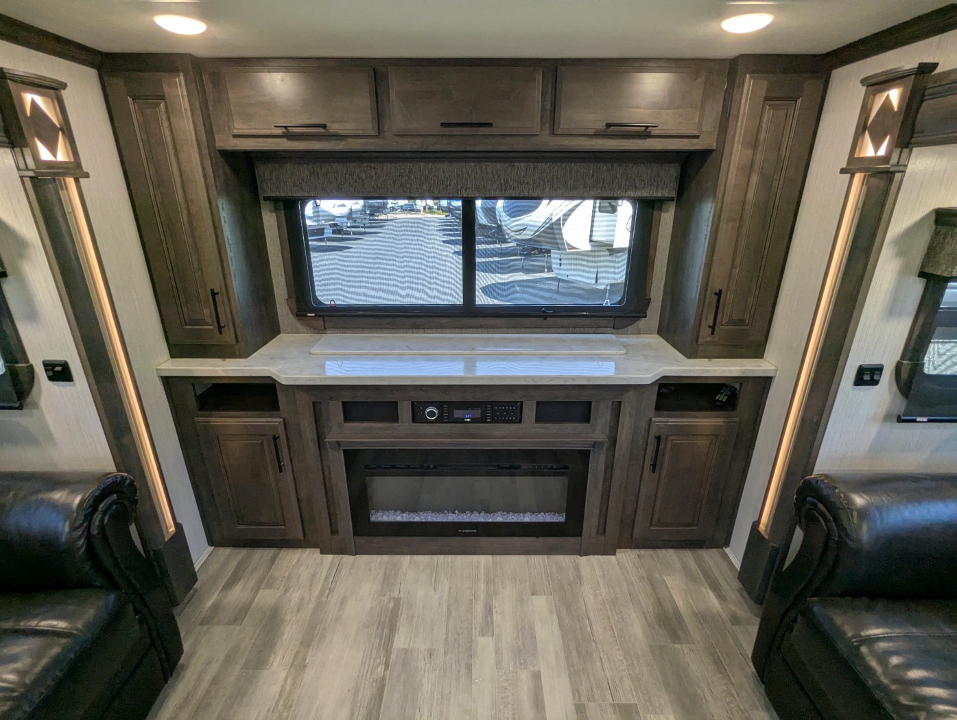 2020 Heartland Bighorn BH 3985 RRD - Image 28