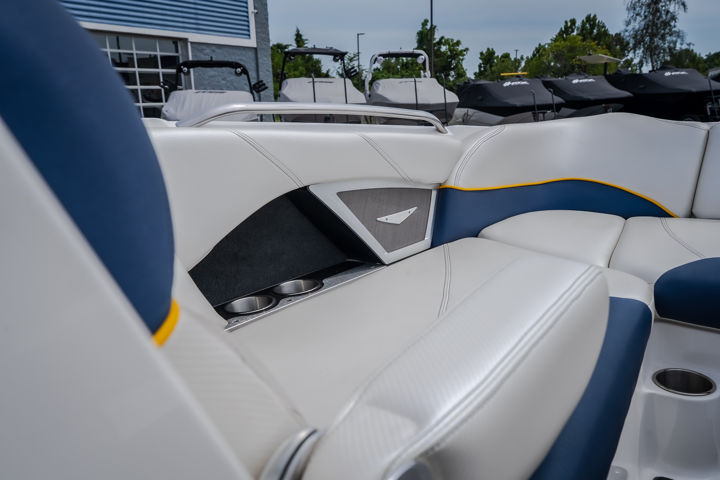 2012 MasterCraft X55 - Image 32