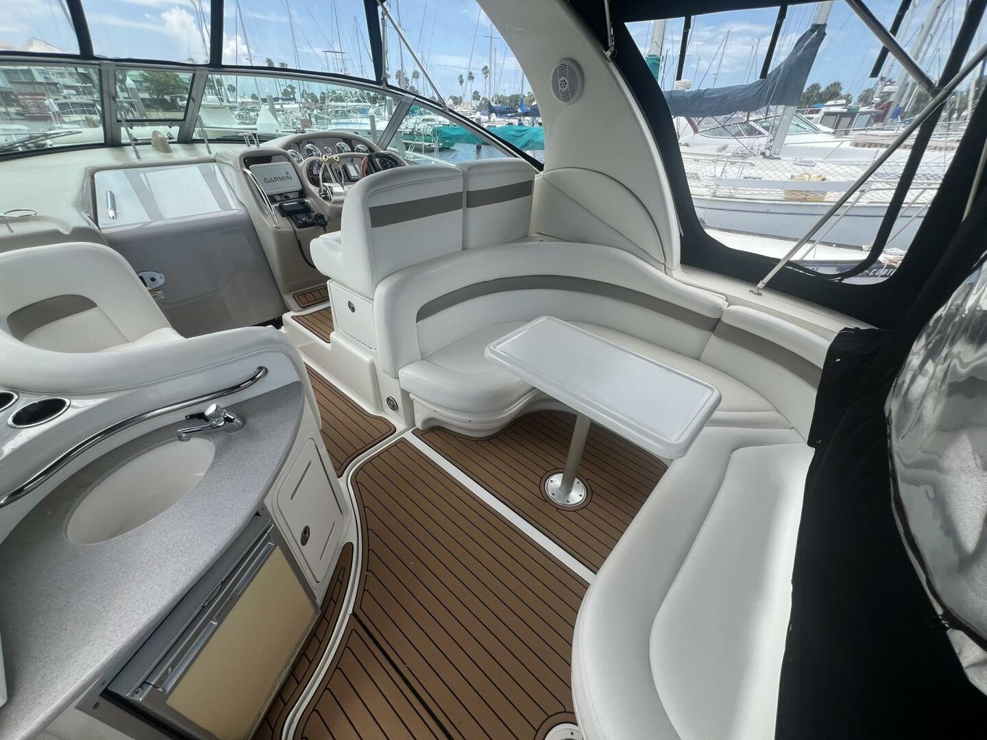 2003 Sea Ray 320 Sundancer - Image 24