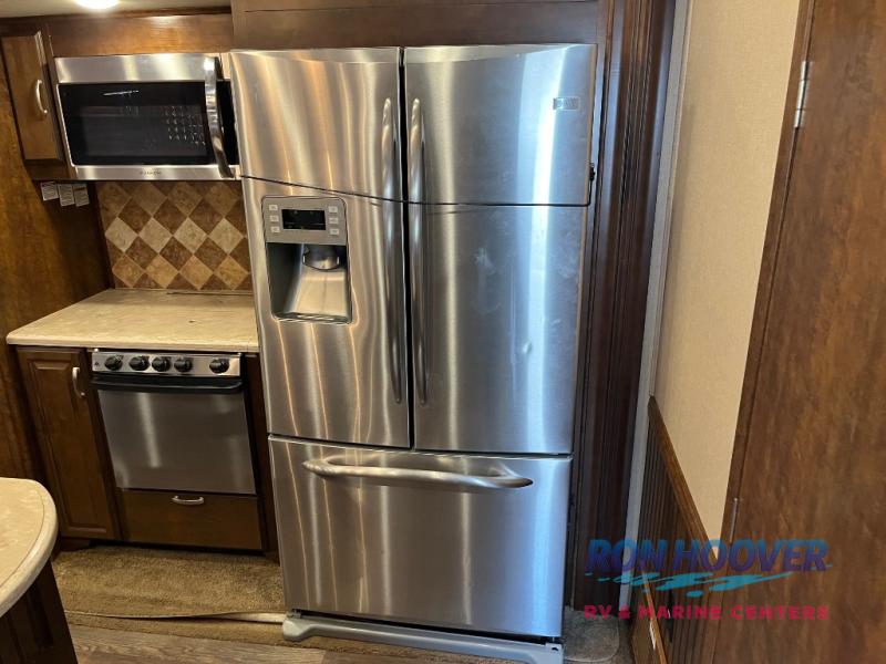2016 FOREST RIVER 3875FB - Image 7