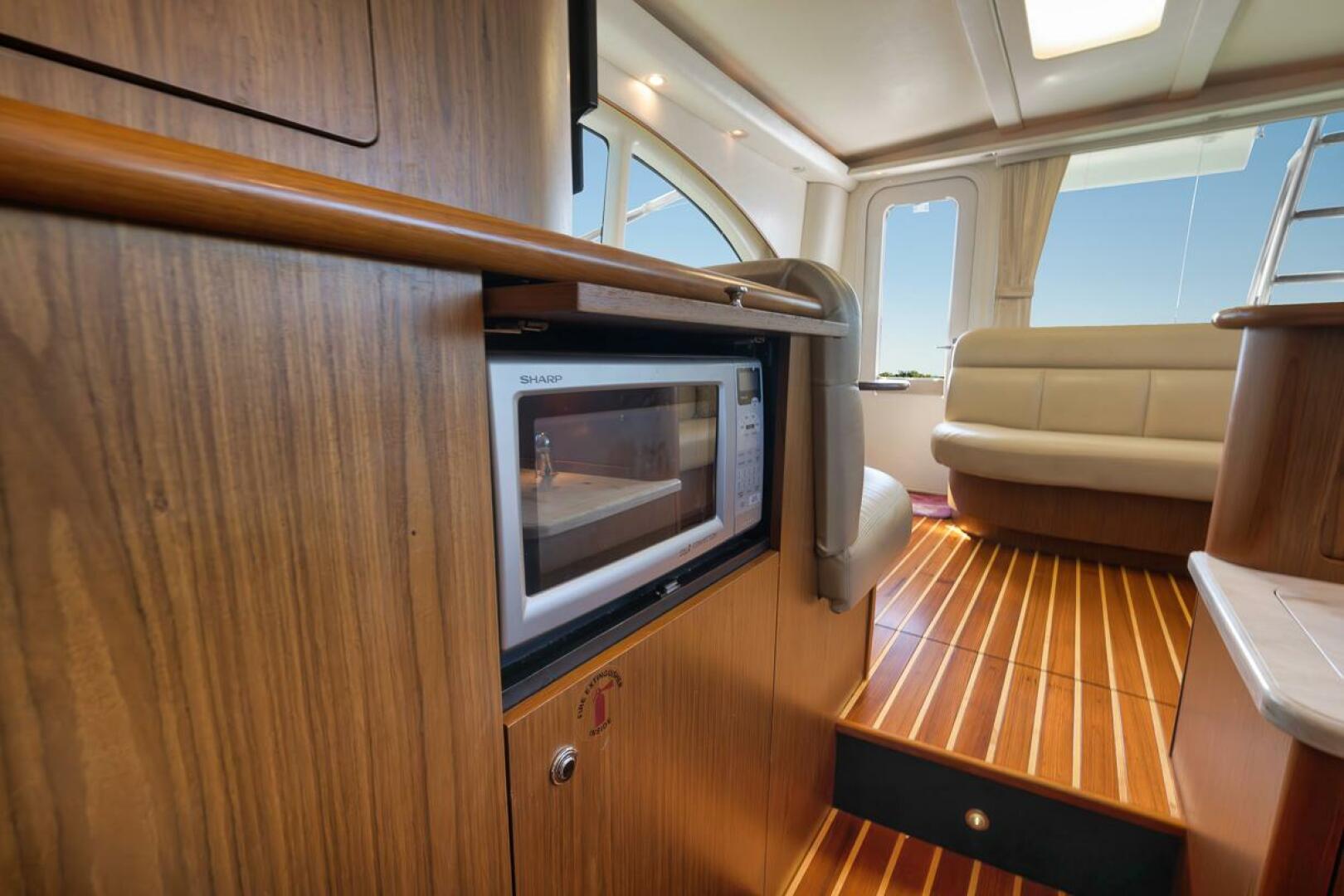 2015 Tiara Yachts Tiara 390 Convertible - Image 21