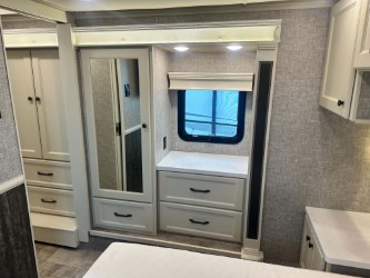 2023 VAN LEIGH BEACON 32RLB - Image 16