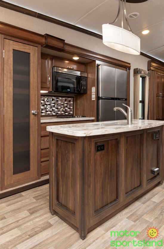 2017 Keystone Montana Legacy 3720RL - Image 16